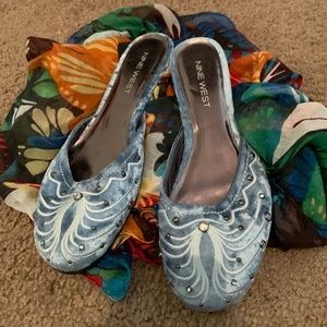 Nine West fancy holiday slippers